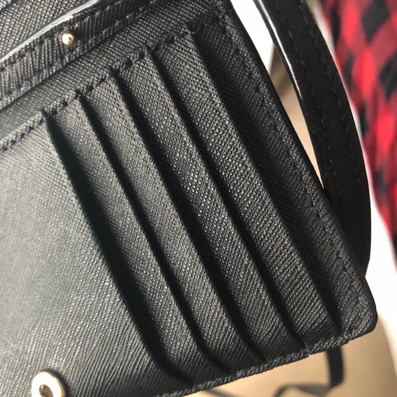 Kate Spade phone crossbody bag - Picture 5 of 9